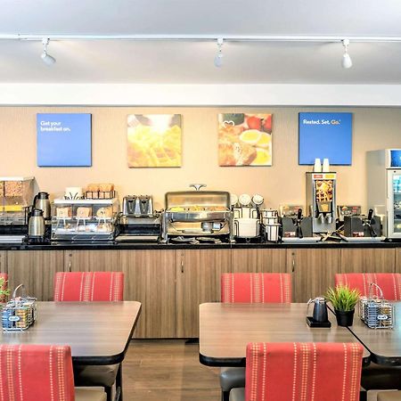Comfort Inn South Shore Бушервиль Экстерьер фото