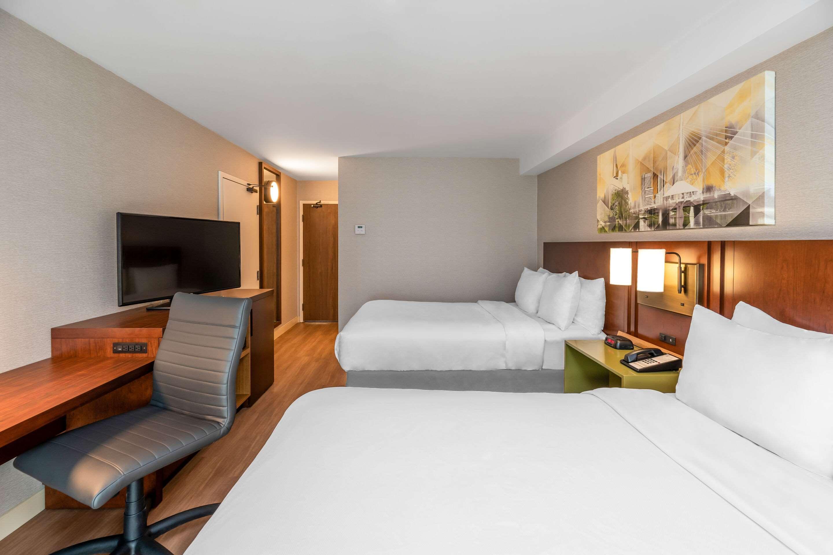 Comfort Inn South Shore Бушервиль Экстерьер фото