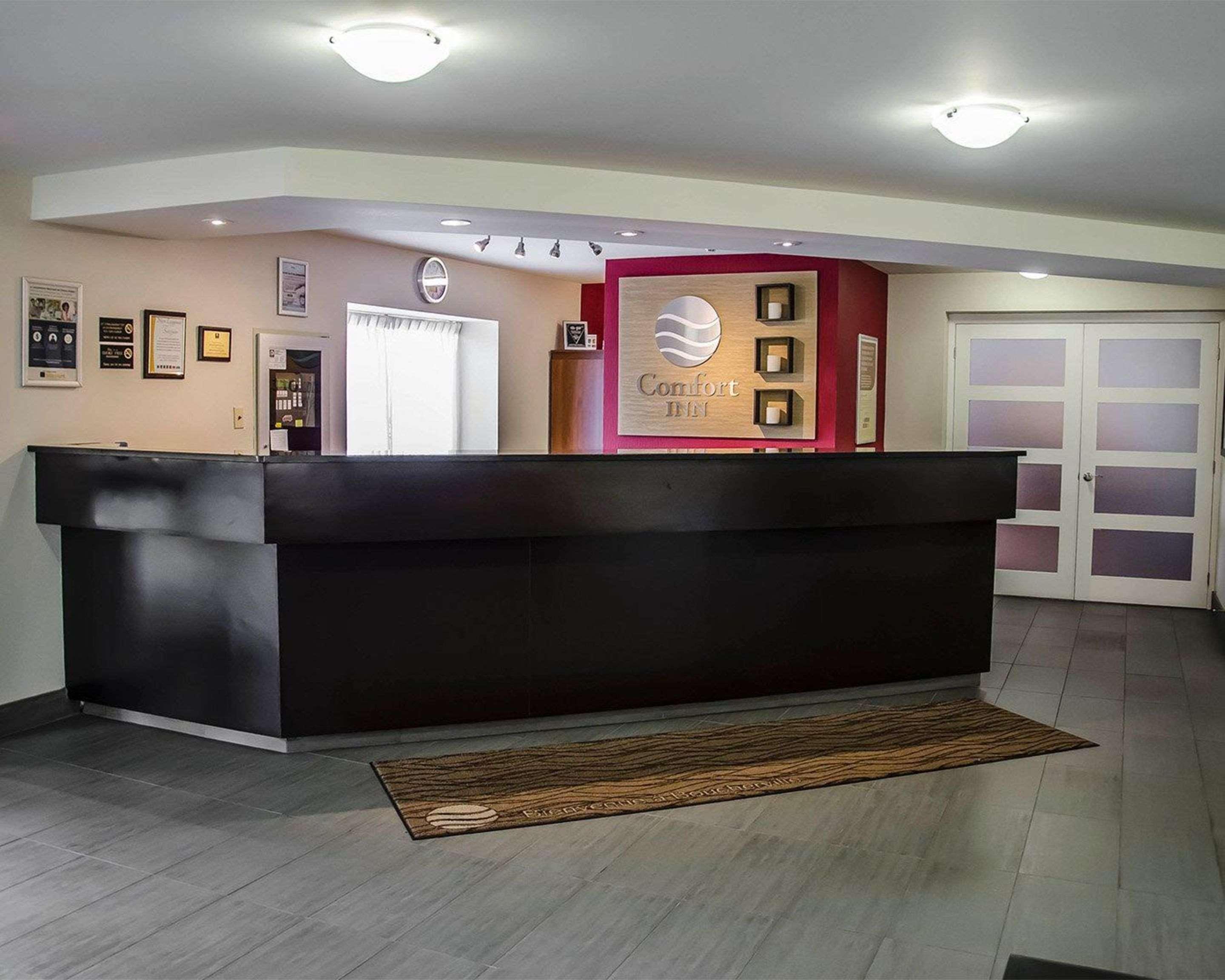 Comfort Inn South Shore Бушервиль Экстерьер фото