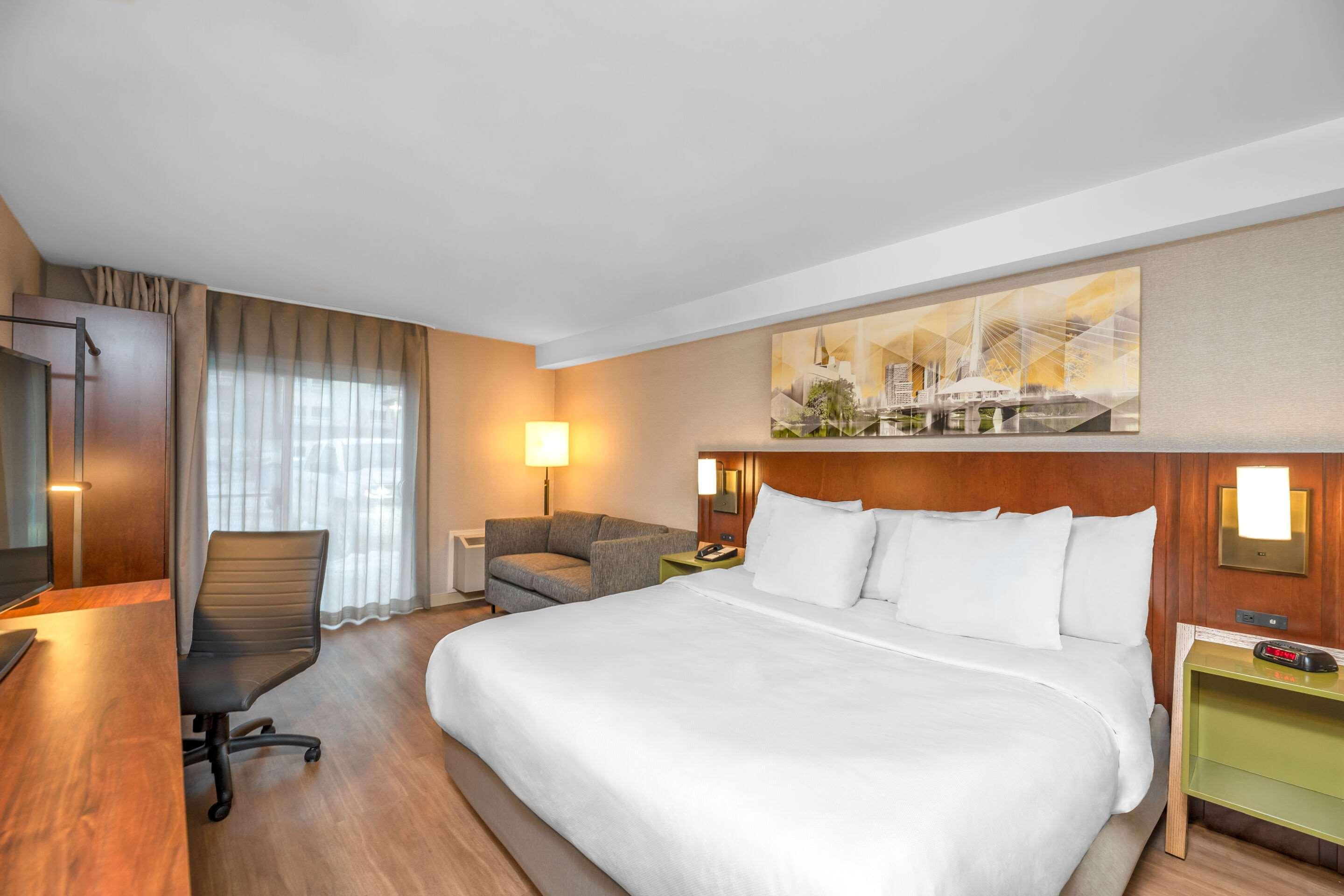 Comfort Inn South Shore Бушервиль Экстерьер фото