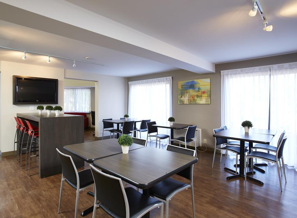 Comfort Inn South Shore Бушервиль Экстерьер фото