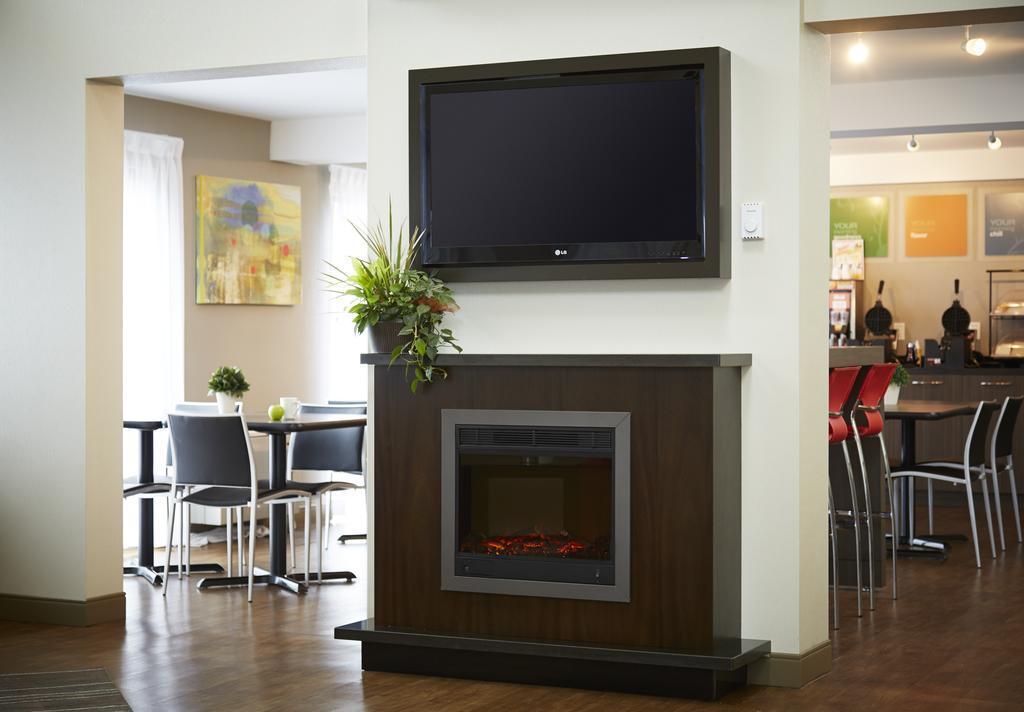 Comfort Inn South Shore Бушервиль Экстерьер фото