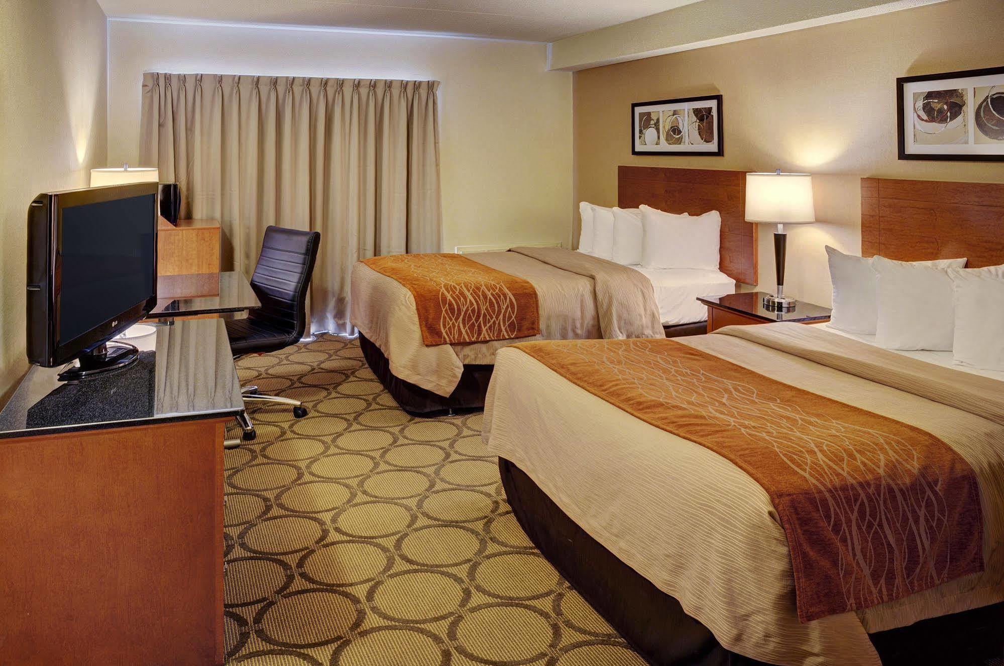 Comfort Inn South Shore Бушервиль Экстерьер фото
