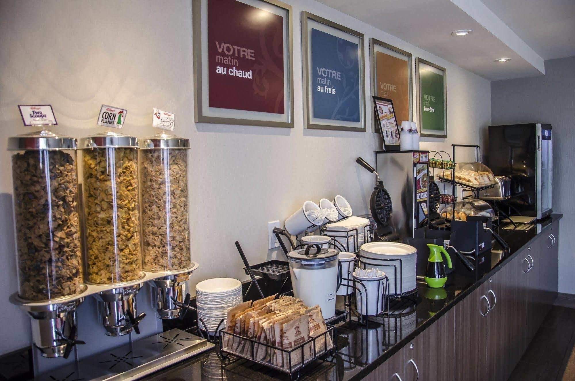 Comfort Inn South Shore Бушервиль Экстерьер фото